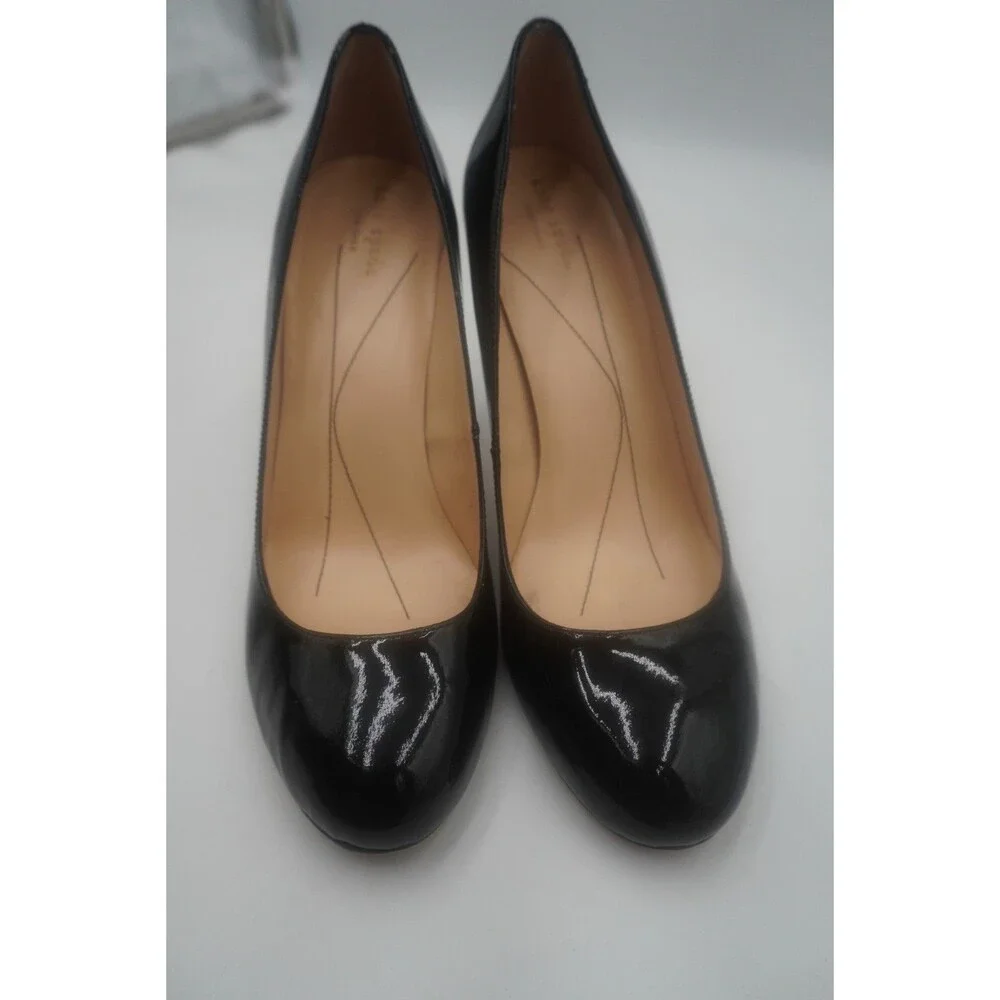 Kate Spade NY Formal Classic Office Glossy Black Patent Leather Round Pumps 10M